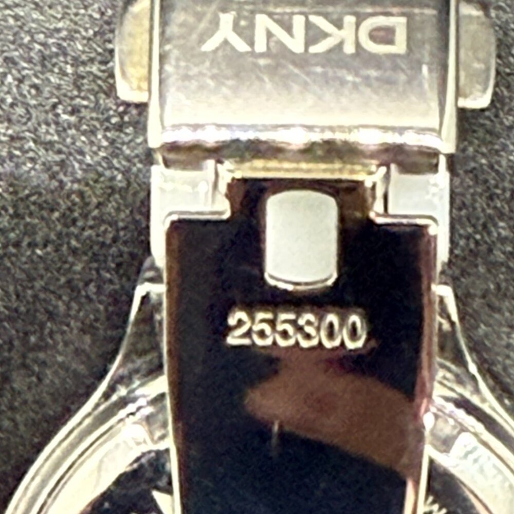 Women's DKNY Ceramic Wrist Watch (NY4886) w/ Tags Included - Picture 9 of 16